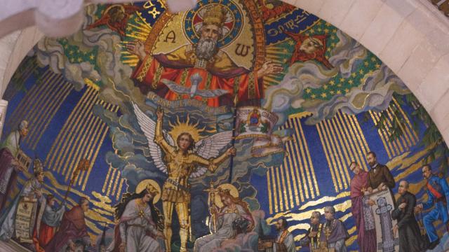 Demi-coupole de l'autel de la Basilique Sainte-Jeanne d'Arc