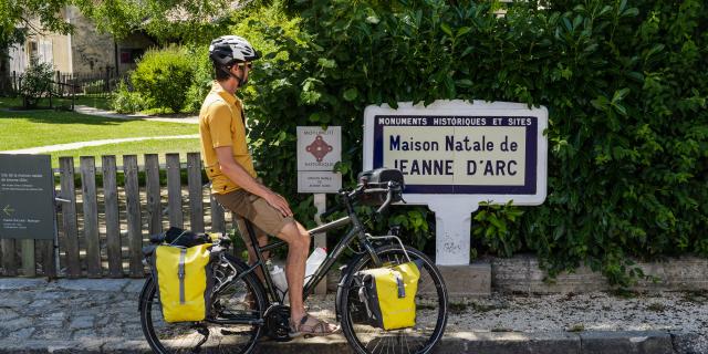 Maison Jeanne Darc Domremy Unmondeavelo 22 08 2027