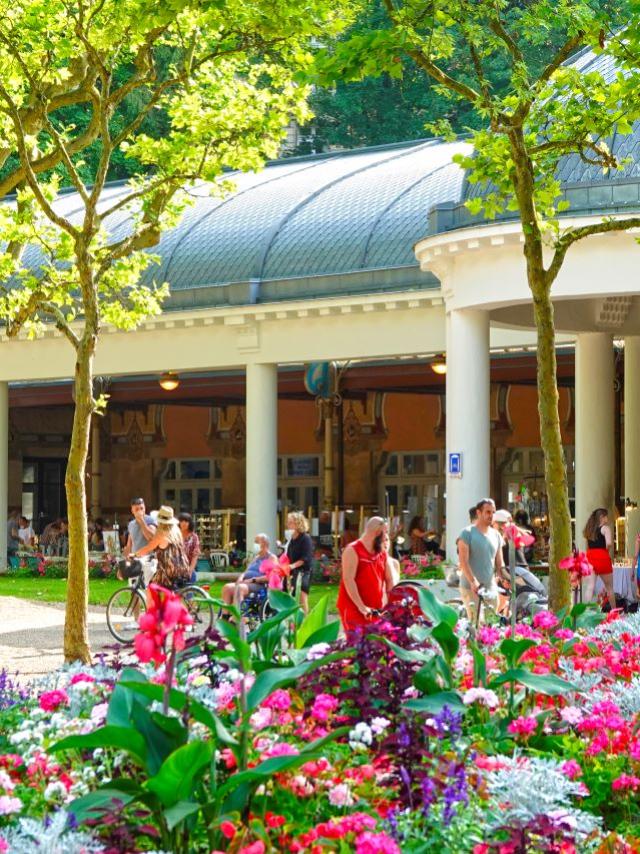 Galerie Thermale de Vittel animée