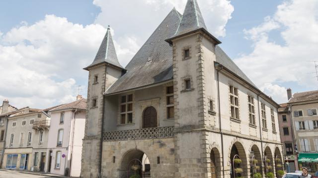 Les Halles - Mirecourt
